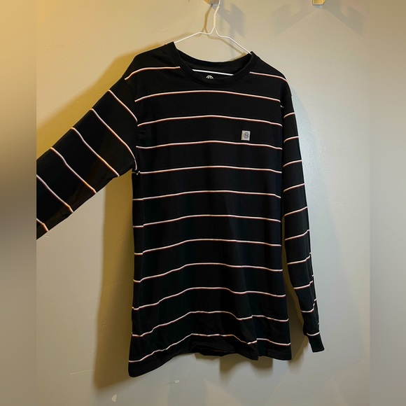 Ninth Hall long Sleeve - Large - Picture 2 of 2